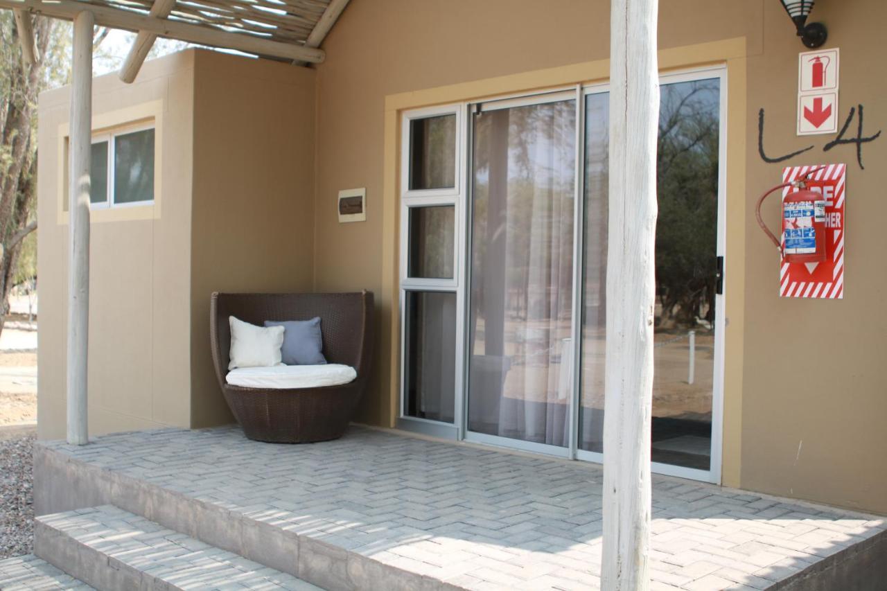 Maritz Country Lodge Keetmanshoop Bagian luar foto